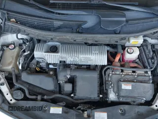 2017 Toyota Prius v Two with VIN JTDZN3EU4HJ064232, listed as a IAAI auction lot 42169858 with 211,994 mi miles. Bid and sale history available at carsss.com. Image 10.
