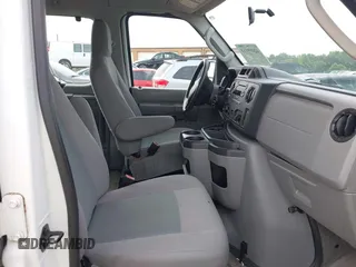 2014 Ford Econoline Passenger XL with VIN 1FBSS3BL1EDA64581, listed as a IAAI auction lot 42469114 with 123,833 mi miles and . Bid and sale history available at DreamBid. Image 5.