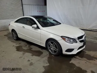 2015 Mercedes-Benz E-Class E 400 with VIN WDDKJ6HB2FF300875, listed as a Copart auction lot 66102394 with 0 mi miles and Salvage Title. Bid and sale history available at carsss.com. Image 4.