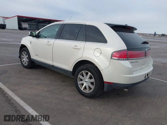 2008 Lincoln MKX with VIN 2LMDU68C48BJ09112, listed as a IAAI auction lot 41814169 with 189,005 mi miles. Bid and sale history available at carsss.com. Image 3.