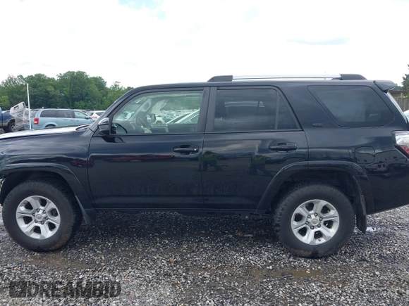 2021 Toyota 4Runner SR5 with VIN JTEMU5JR6M5882070, listed as a IAAI auction lot 42546284 with 79,206 mi miles and . Bid and sale history available at DreamBid. Image 14.