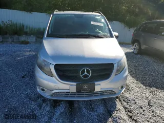 2016 Mercedes-Benz Metris Passenger Van with VIN WD4PG2EE6G3060650, listed as a Copart auction lot 67697134 with 161,410 mi miles and Clean Title. Bid and sale history available at carsss.com. Image 5.