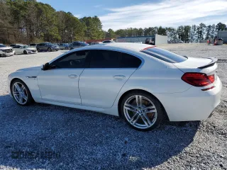 2013 BMW 6 Series 650i xDrive with VIN WBA6B4C53DD098522, listed as a Copart auction lot 86896564 with 121,198 mi miles and Salvage Title. Bid and sale history available at carsss.com. Image 2.