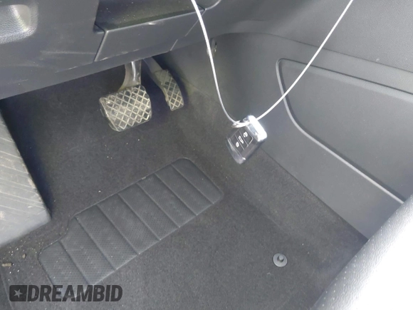 2022 Volkswagen Atlas SE with VIN 1V2DP2CA0NC503805, listed as a IAAI auction lot 41928342 with 65,860 mi miles and . Bid and sale history available at DreamBid. Image 11.
