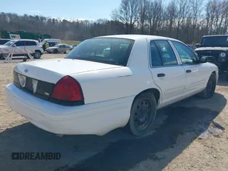 2010 Ford Police Interceptor с VIN 2FABP7BVXAX127417, выставлен на аукционе IAAI как лот 41721845 с пробегом Не указан миль и . История ставок и продаж доступна на DreamBid. Изображение 4.