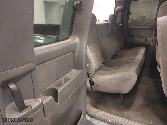 2006 Chevrolet Silverado 1500 LT1 with VIN 1GCEC19Z36Z286015, listed as a IAAI auction lot 40826253 with 263,540 mi miles. Bid and sale history available at carsss.com. Image 8.