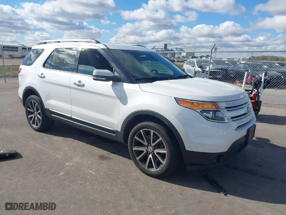 2014 Ford Explorer Limited with VIN 1FM5K8F80EGC23564, listed as a IAAI auction lot 40603196 with 62,928 mi miles. Bid and sale history available at carsss.com. Image 1.
