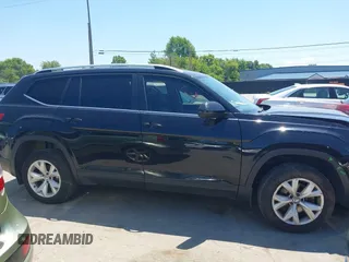 2018 Volkswagen Atlas SE с VIN 1V2KR2CA4JC519792, выставлен на аукционе IAAI как лот 42663715 с пробегом 124 682 миль миль и . История ставок и продаж доступна на DreamBid. Изображение 13.