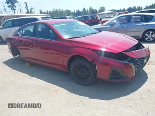 2023 Nissan Altima SR z VIN 1N4BL4CVXPN366548, wystawiony jako IAAI lot #42440322 z przebiegiem 45 974 mil mil oraz . Historia ofert i sprzedaży dostępna na DreamBid. Obrazek 1.
