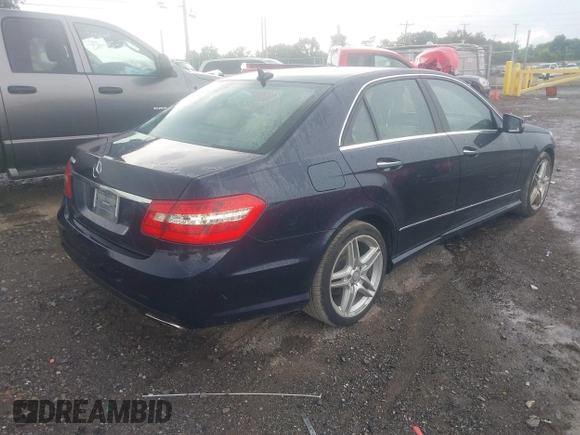 2013 Mercedes-Benz E 350 Luxury с VIN WDDHF5KB8DA763466, выставлен на аукционе IAAI как лот 42388714 с пробегом 109 323 миль миль и . История ставок и продаж доступна на DreamBid. Изображение 4.