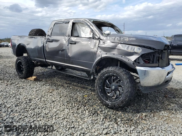 2018 Ram 2500 Tradesman с VIN 3C6UR5HL5JG350120, выставлен на аукционе Copart как лот 47760295 с пробегом Не указан миль и На запчасти • Non repairable. История ставок и продаж доступна на DreamBid. Изображение 4.