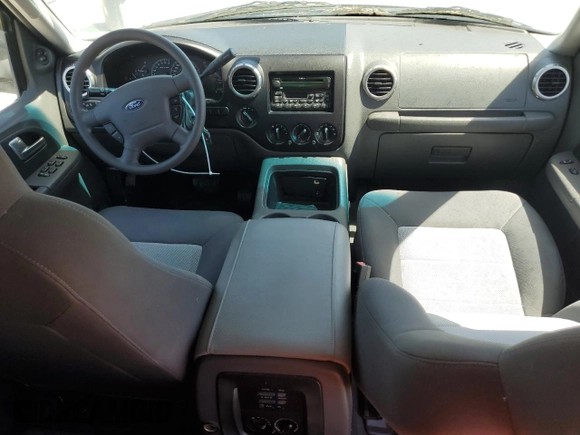 2003 Ford Expedition XLT Value with VIN 1FMPU16W33LB09118, listed as a Copart auction lot 49007805 with 54,825 mi miles and Clean Title. Bid and sale history available at carsss.com. Image 8.