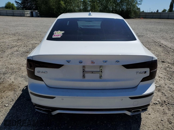2019 Volvo S60 R-Design with VIN 7JRA22TM6KG013047, listed as a Copart auction lot 58255674 with 35,270 mi miles and Salvage Title. Bid and sale history available at carsss.com. Image 6.