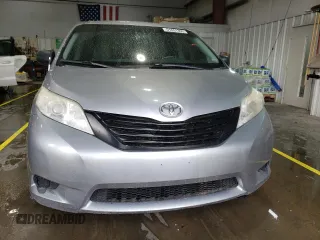 2011 Toyota Sienna with VIN 5TDZK3DC0BS112689, listed as a Copart auction lot 51651395 with 176,124 mi miles and Salvage Title. Bid and sale history available at carsss.com. Image 5.
