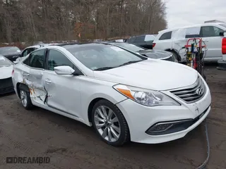 2016 Hyundai Azera Limited with VIN KMHFH4JGXGA536654, listed as a IAAI auction lot 41630707 with 87,428 mi miles. Bid and sale history available at carsss.com. Image 1.