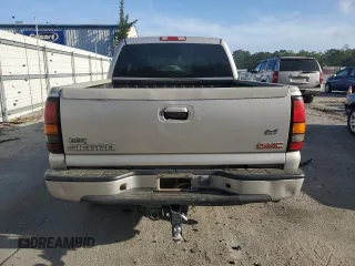 2005 GMC Sierra Denali z VIN 2GTEK63N551369622, wystawiony jako Copart lot #51992945 z przebiegiem 165 971 mil mil oraz Szkody całkowita. Historia ofert i sprzedaży dostępna na DreamBid. Obrazek 6.