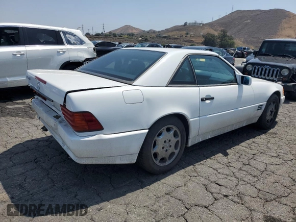 1994 Mercedes-Benz SL with VIN WDBFA63E8RF100874, listed as a Copart auction lot 59604935 with 146,006 mi miles and Salvage title. Bid and sale history available at DreamBid. Image 3.
