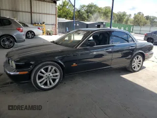 2004 Jaguar XJ с VIN SAJEA73B24TG10774, выставлен на аукционе Copart как лот 72577604 с пробегом 217 846 миль миль и Чистый • Clean title. История ставок и продаж доступна на DreamBid. Изображение 1.