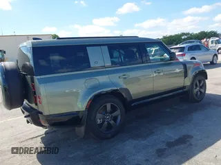 2024 Land Rover Defender X-Dynamic SE с VIN SALE2FEU8R2320398, выставлен на аукционе IAAI как лот 41513491 с пробегом 9 082 миль миль и . История ставок и продаж доступна на DreamBid. Изображение 4.