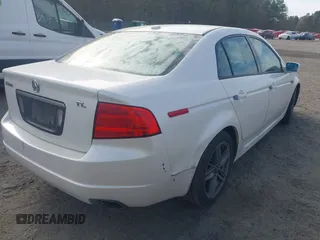 2005 Acura TL with VIN 19UUA66265A068218, listed as a IAAI auction lot 41903853 with 187,846 mi miles. Bid and sale history available at carsss.com. Image 4.
