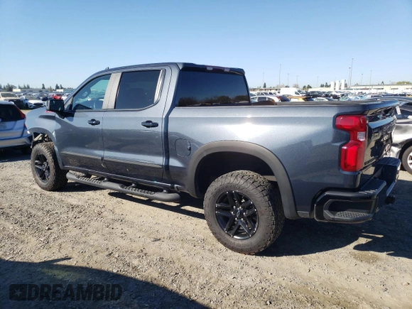 2021 Chevrolet Silverado 1500 LT Trail Boss with VIN 1GCPYFED9MZ440998, listed as a Copart auction lot 50098855 with 33,168 mi miles and Salvage Title. Bid and sale history available at DreamBid. Image 2.