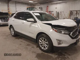 2019 Chevrolet Equinox LT z VIN 2GNAXKEV8K6140928, wystawiony jako IAAI lot #41132827 z przebiegiem 54 177 mil mil oraz . Historia ofert i sprzedaży dostępna na DreamBid. Obrazek 1.
