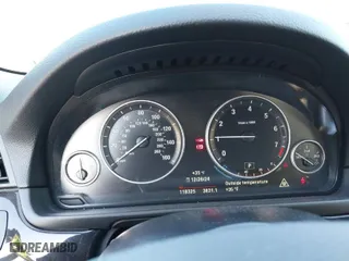 2015 BMW 5 Series 528i xDrive with VIN WBA5A7C55FG142666, listed as a IAAI auction lot 41183686 with 118,325 mi miles. Bid and sale history available at carsss.com. Image 7.