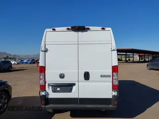 2024 Ram ProMaster Cargo Tradesman with VIN 3C6LRVDG6RE128925, listed as a IAAI auction lot 42099945 with 10,474 mi miles and . Bid and sale history available at DreamBid. Image 16.