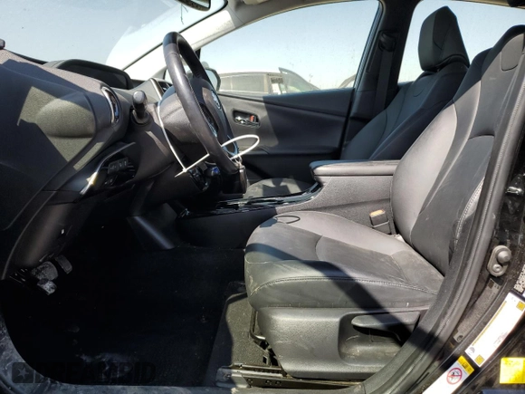 2020 Toyota Prius LE with VIN JTDL9RFU0L3019099, listed as a Copart auction lot 48380615 with 38,600 mi miles and Salvage Title. Bid and sale history available at DreamBid. Image 7.