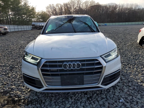 2019 Audi Q5 Premium Plus with VIN WA1BNAFY8K2080646, listed as a Copart auction lot 69328402 with 44,911 mi miles. Bid and sale history available at carsss.com. Image 5.