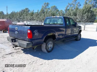 2012 Ford F-250 XL with VIN 1FT7X2B69CEB42393, listed as a IAAI auction lot 40622658 with 198,690 mi miles and . Bid and sale history available at DreamBid. Image 4.