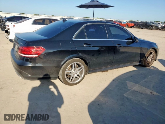 2014 Mercedes-Benz E 350 Luxury with VIN WDDHF8JB5EB041578, listed as a Copart auction lot 61388795 with 138,137 mi miles and Clean title. Bid and sale history available at DreamBid. Image 3.