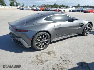 2019 Aston Martin Vantage with VIN SCFSMGAW9KGN02610, listed as a Copart auction lot 75625184 with 17,267 mi miles and Salvage Title. Bid and sale history available at carsss.com. Image 3.