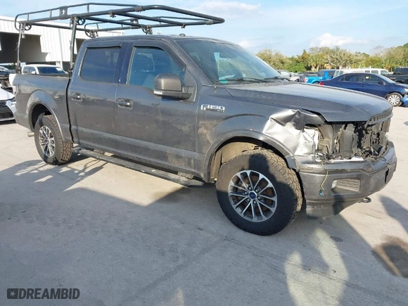 2018 Ford F-150 XL with VIN 1FTEW1EP1JFB78918, listed as a IAAI auction lot 41497670 with 160,104 mi miles. Bid and sale history available at carsss.com. Image 1.