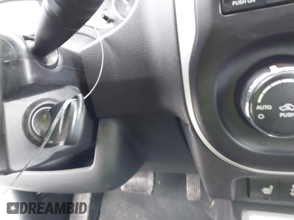 2016 Jeep Compass Latitude with VIN 1C4NJCEA6GD760796, listed as a IAAI auction lot 41559015 with 152,109 mi miles and . Bid and sale history available at DreamBid. Image 11.