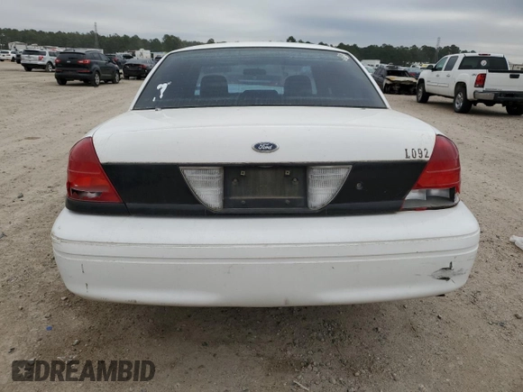 2007 Ford Police Interceptor z VIN 2FAFP71W87X137349, wystawiony jako Copart lot #38533934 z przebiegiem Nie podano mil oraz Szkoda całkowita • Salvage title. Historia ofert i sprzedaży dostępna na DreamBid. Obrazek 6.