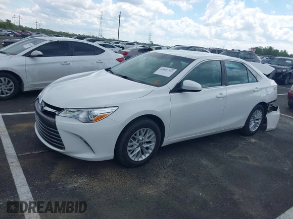 2017 Toyota Camry XLE with VIN 4T1BF1FK2HU633363, listed as a IAAI auction lot 42007735 with 95,199 mi miles. Bid and sale history available at carsss.com. Image 17.