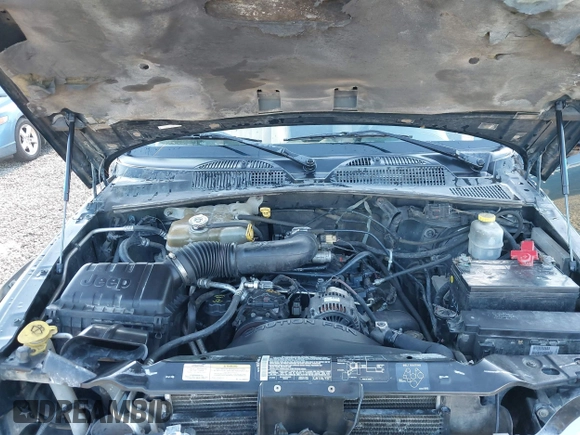 2005 Jeep Liberty Limited with VIN 1J4GL58K85W540719, listed as a IAAI auction lot 41425998 with 274,676 mi miles and . Bid and sale history available at DreamBid. Image 10.