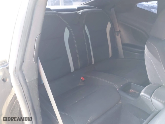 2019 Chevrolet Camaro 1LT with VIN 1G1FB1RX6K0133447, listed as a IAAI auction lot 41406255 with 125,267 mi miles. Bid and sale history available at carsss.com. Image 8.