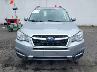 2018 Subaru Forester Premium with VIN JF2SJAGC3JH498940, listed as a IAAI auction lot 41880493 with 127,817 mi miles. Bid and sale history available at carsss.com. Image 12.