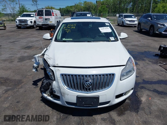 2011 Buick Regal CXL RL6 with VIN W04GU5GC4B1034384, listed as a IAAI auction lot 42053618 with 1 mi miles. Bid and sale history available at carsss.com. Image 11.