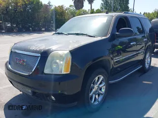 2007 GMC Yukon Denali z VIN 1GKFK63877J285149, wystawiony jako IAAI lot #42418510 z przebiegiem 140 863 mil mil oraz . Historia ofert i sprzedaży dostępna na DreamBid. Obrazek 6.