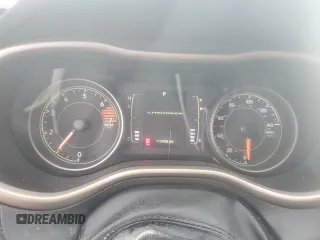 2017 Jeep Cherokee Sport с VIN 1C4PJLAB8HW667758, выставлен на аукционе Copart как лот 56575845 с пробегом 113 408 миль миль и Списание • Salvage title. История ставок и продаж доступна на DreamBid. Изображение 9.