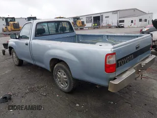 1993 Toyota T100 DX z VIN JT4VD10AXP0011610, wystawiony jako IAAI lot #42393197 z przebiegiem 238 031 mil mil oraz . Historia ofert i sprzedaży dostępna na DreamBid. Obrazek 3.