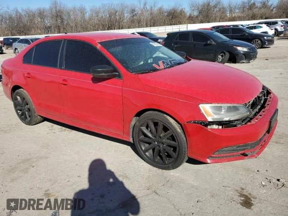 2015 Volkswagen Jetta SE z VIN 3VWD07AJ2FM352677, wystawiony jako Copart lot #47873795 z przebiegiem Nie podano mil oraz Szkoda całkowita • Salvage title. Historia ofert i sprzedaży dostępna na DreamBid. Obrazek 4.