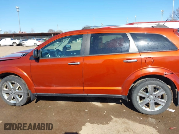 2014 Dodge Journey American Value Pkg with VIN 3C4PDCAB9ET316642, listed as a IAAI auction lot 42050437 with 184,742 mi miles. Bid and sale history available at carsss.com. Image 15.