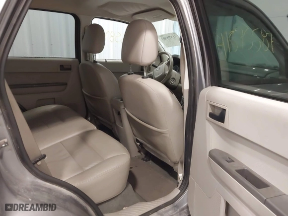 2008 Ford Escape Hybrid with VIN 1FMCU59H18KC30939, listed as a IAAI auction lot 41575587 with 208,879 mi miles. Bid and sale history available at carsss.com. Image 8.