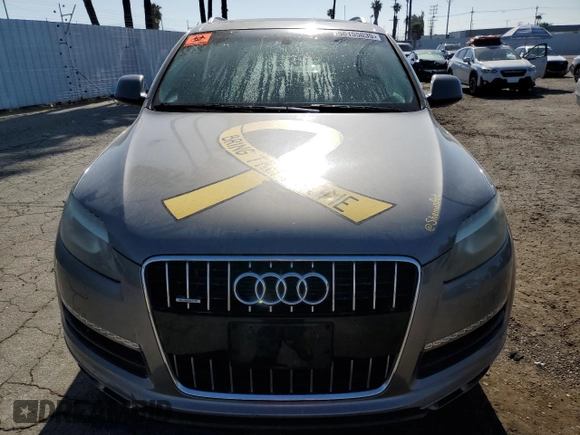 2012 Audi Q7 Premium Plus z VIN WA1LMAFE7CD009828, wystawiony jako Copart lot #56155035 z przebiegiem 91 379 mil mil oraz Szkoda całkowita • Salvage title. Historia ofert i sprzedaży dostępna na DreamBid. Obrazek 5.