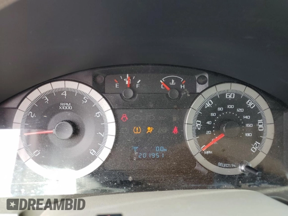 2008 Ford Escape XLS with VIN 1FMCU02Z08KC81225, listed as a Copart auction lot 59711755 with 201,951 mi miles and Salvage title. Bid and sale history available at DreamBid. Image 9.