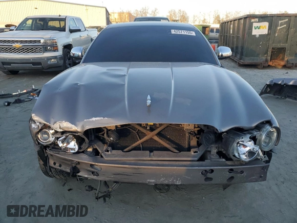 2008 Jaguar XJ Vanden Plas with VIN SAJWA82B18SH28807, listed as a Copart auction lot 42571155 with 97,548 mi miles and Salvage Title. Bid and sale history available at carsss.com. Image 5.